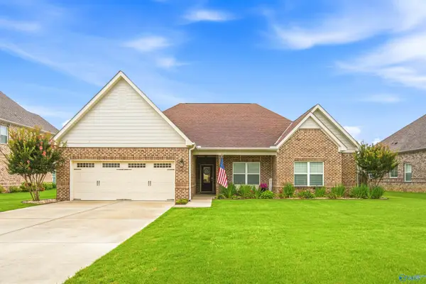 22817 Ledges Drive, Athens, AL 35613