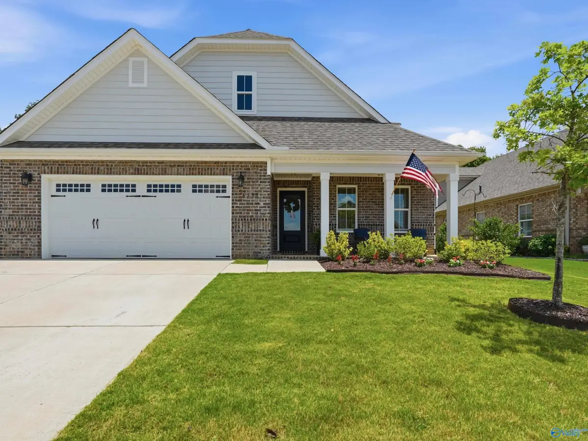 6533 SE Oak Meadow Drive, Owens Cross Roads, AL 35763 - #1