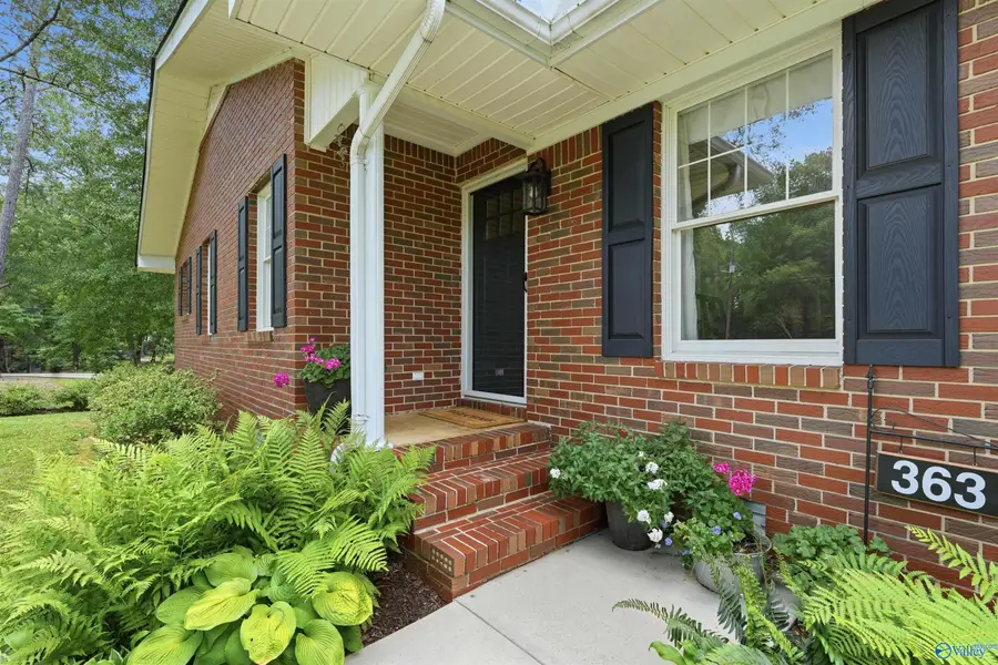 363 Horton Circle, Boaz, AL 35956 - #3