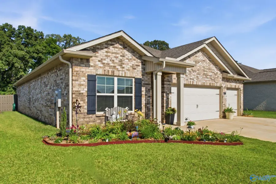 317 Broad Row Street, Huntsville, AL 35811 - #2