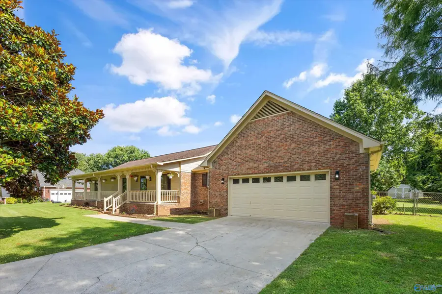 218 Slaterock Road, Hazel Green, AL 35750 - #3