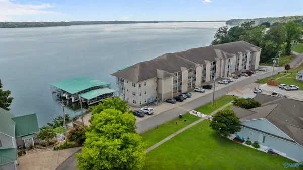 5590 Bay Village Drive #B6, Athens, AL 35611