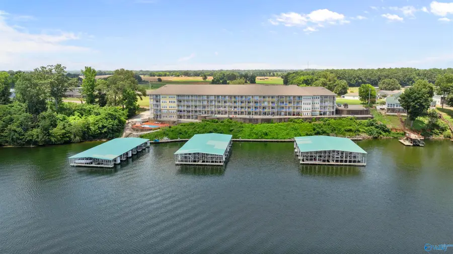 5590 Bay Village Drive #B6, Athens, AL 35611 - #3