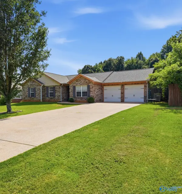 11821 Pulaski Pike, Toney, AL 35773
