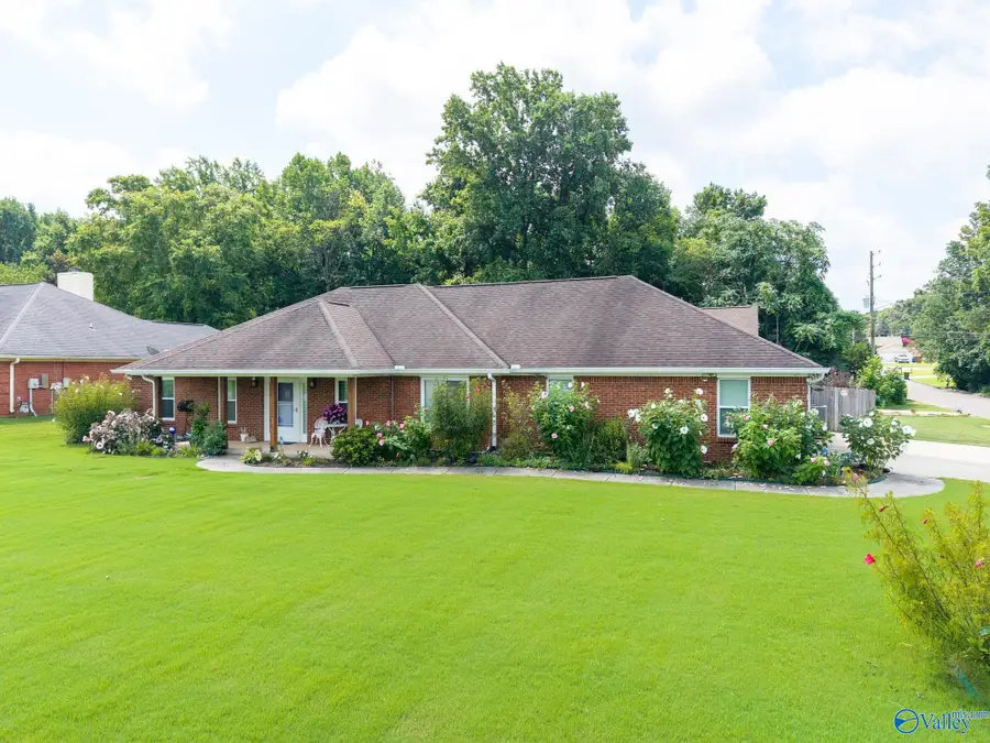 130 Foxridge Drive, Harvest, AL 35749 - #3