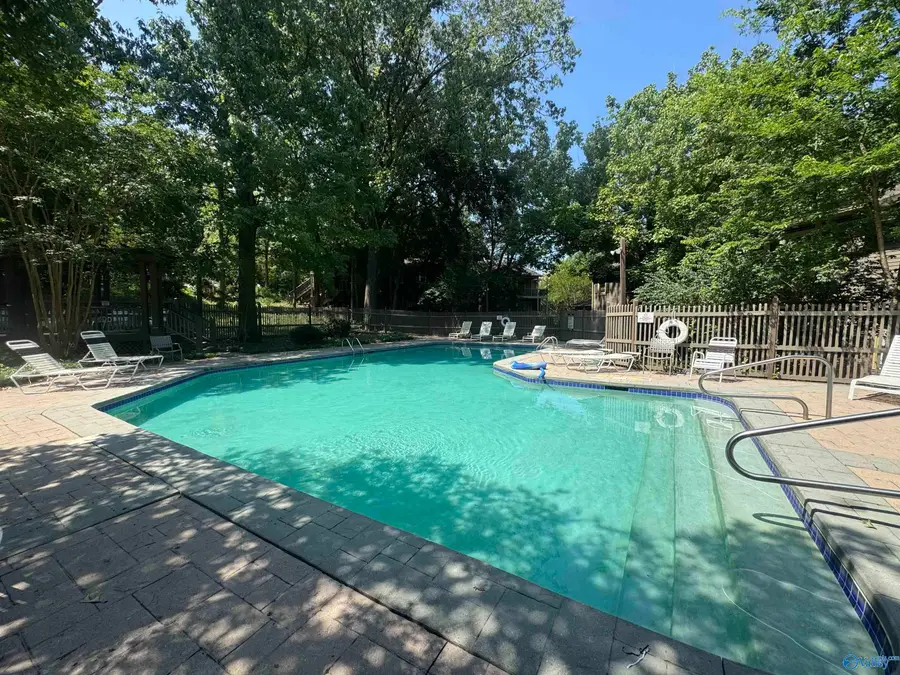 2033 Greenwood Place, Huntsville, AL 35802 - #2