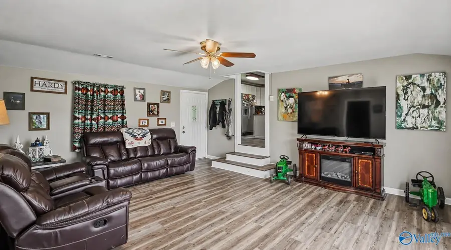 411 Randall Mullins Road, Toney, AL 35773 - #2