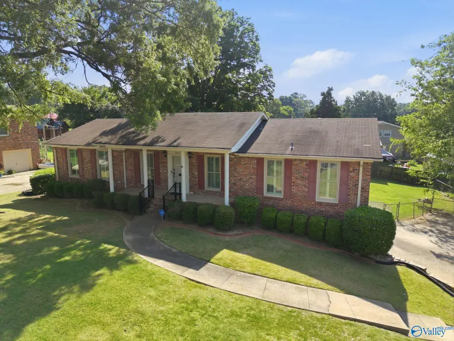 7619 Quail Drive Sw, Huntsville, AL 35802 - #3
