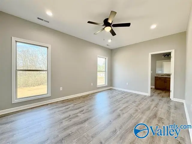 84 White Oak Way, Rogersville, AL 35652 - #2