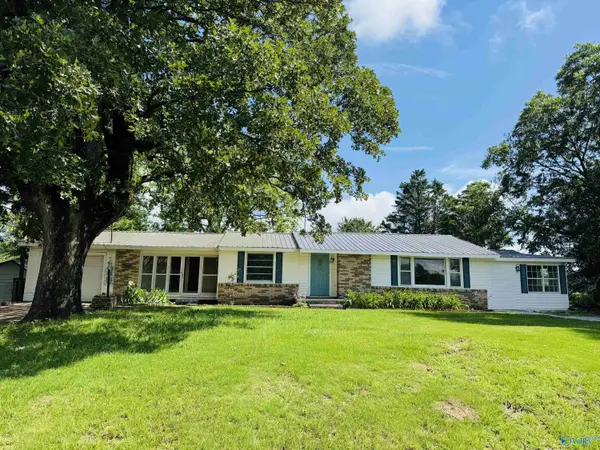 7542 Section Line Road, Albertville, AL 35950