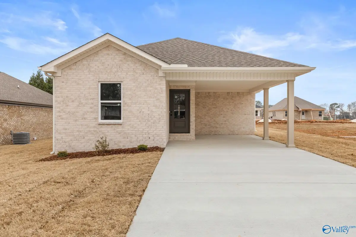 30 S Praire Street, Florence, AL 35630 - #1