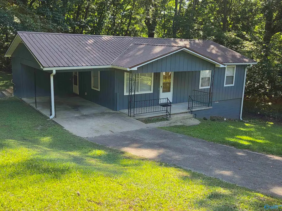 604 NE 18th Street, Fort Payne, AL 35967 - #3