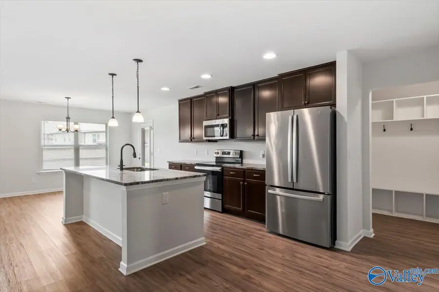 221 Hydra Circle, Huntsville, AL 35811 - #3