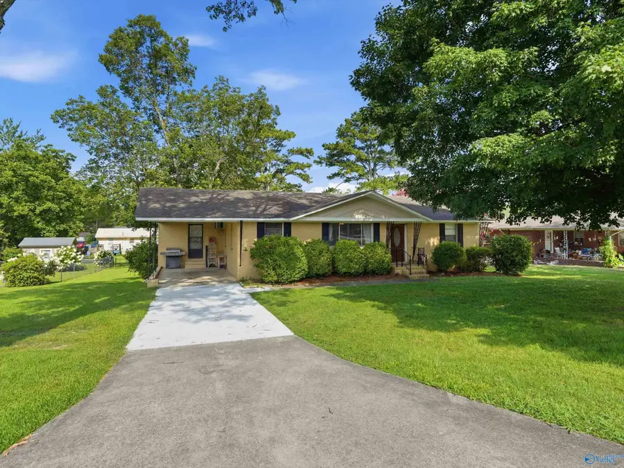 1008 Brown Street, Boaz, AL 35957 - #2