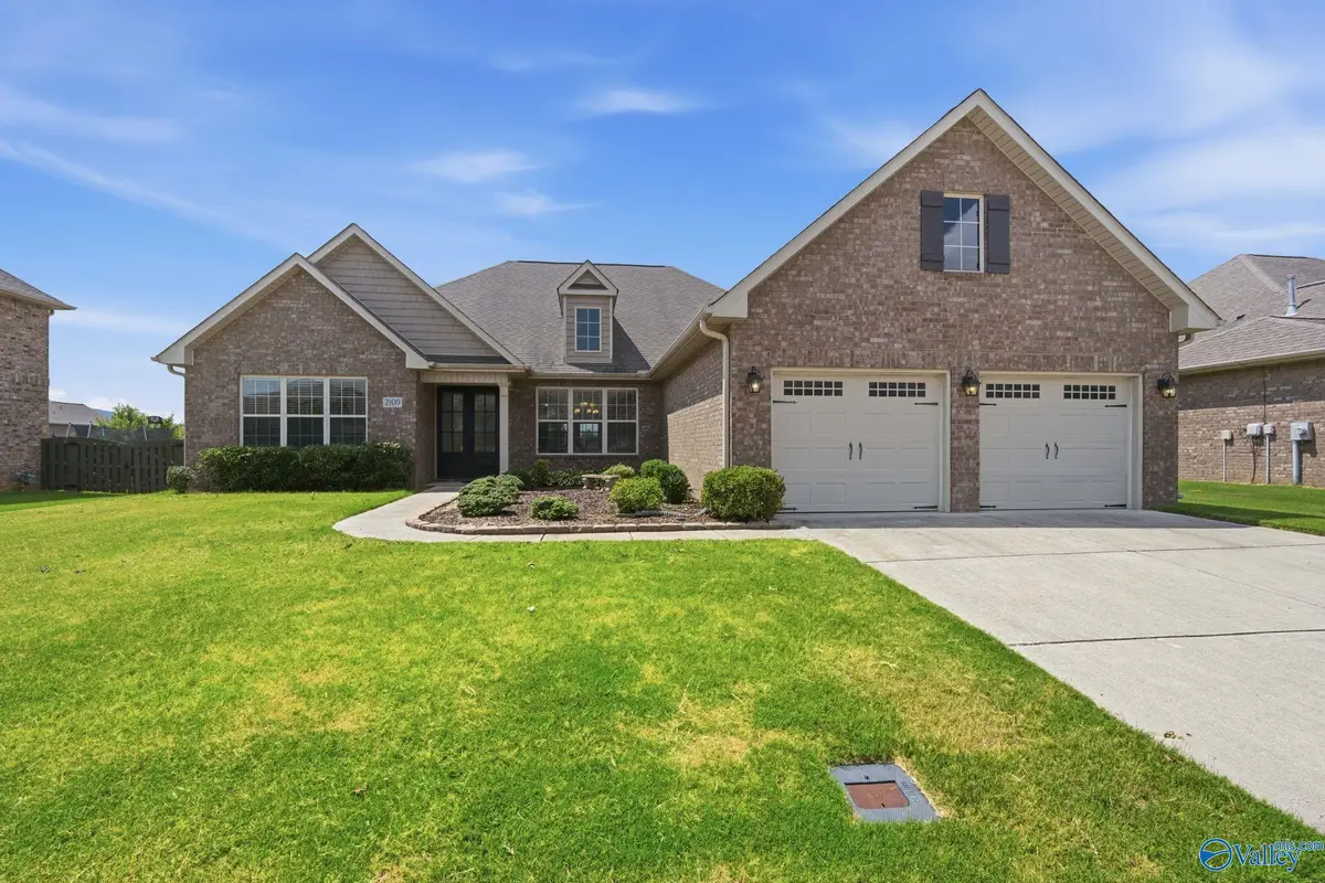 2109 Milk Run Trail Sw, Huntsville, AL 35803 - #1