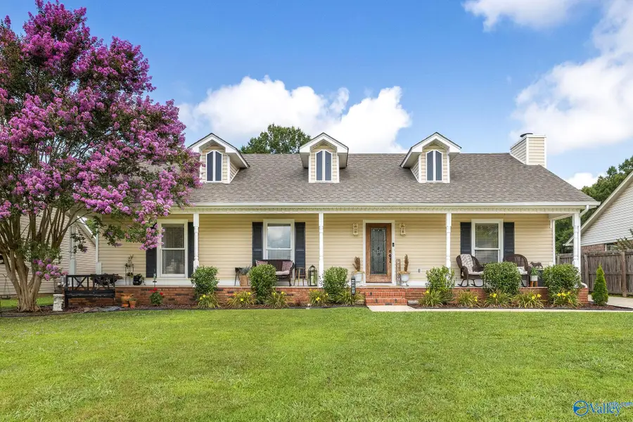 3301 Wheat Avenue Sw, Decatur, AL 35603 - #2