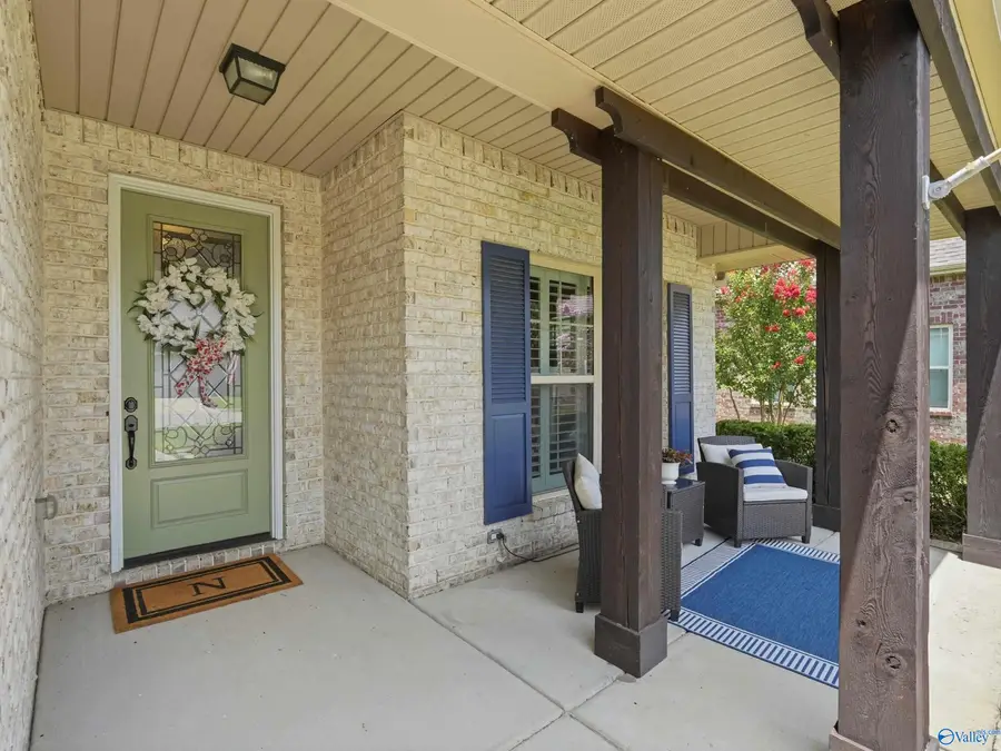 3010 Greenway Circle, Owens Cross Roads, AL 35763 - #2