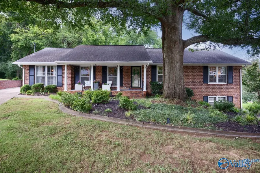 2506 Isabelle Circle Ne, Huntsville, AL 35811 - #2