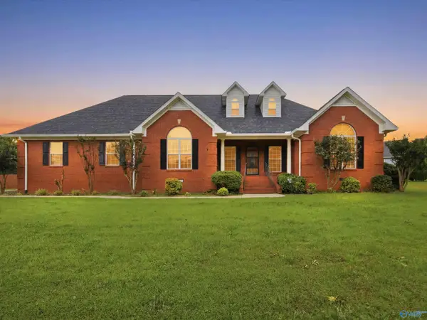 1417 N Carlisle Street, Albertville, AL 35951