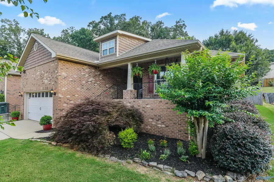 6805 Wintercrest Way, Owens Cross Roads, AL 35763 - #3