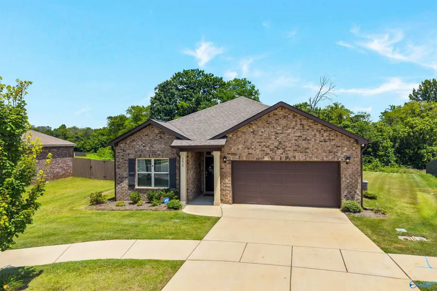 6613 Shearleaf Road Nw, Huntsville, AL 35806 - #3