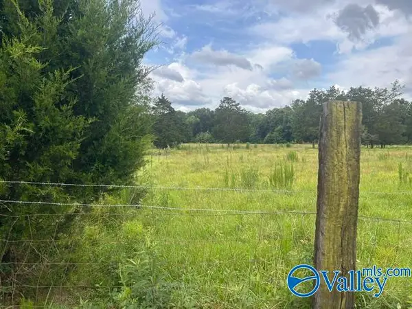 5.21 Sims Road, Decatur, AL 35603