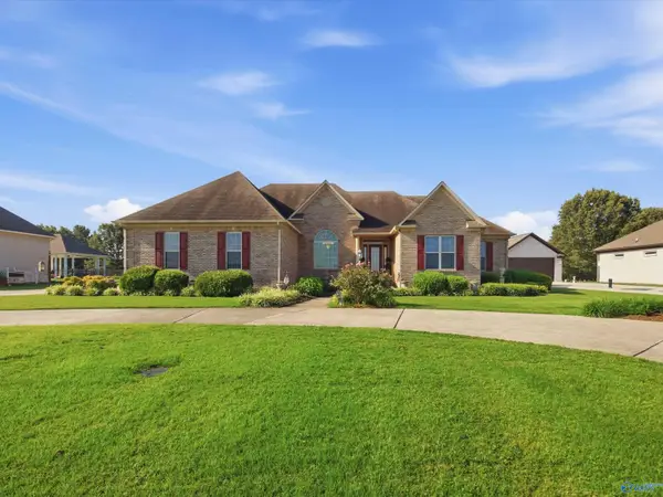 25202 Bain Road, Athens, AL 35613