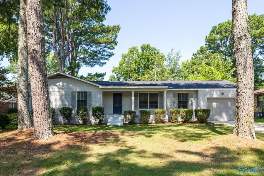 1309 Cloverdale Avenue Sw, Decatur, AL 35601 - #3