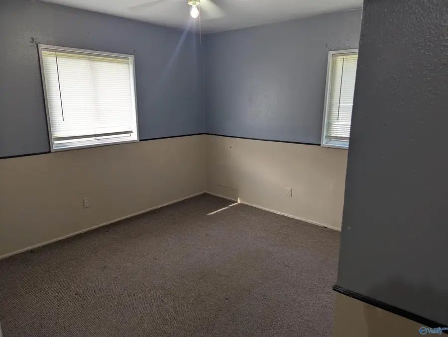 204 Carolyn Lane, Gadsden, AL 35901 - #3