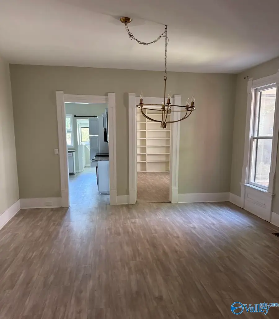 622 Johnston Street, Decatur, AL 35601 - #3