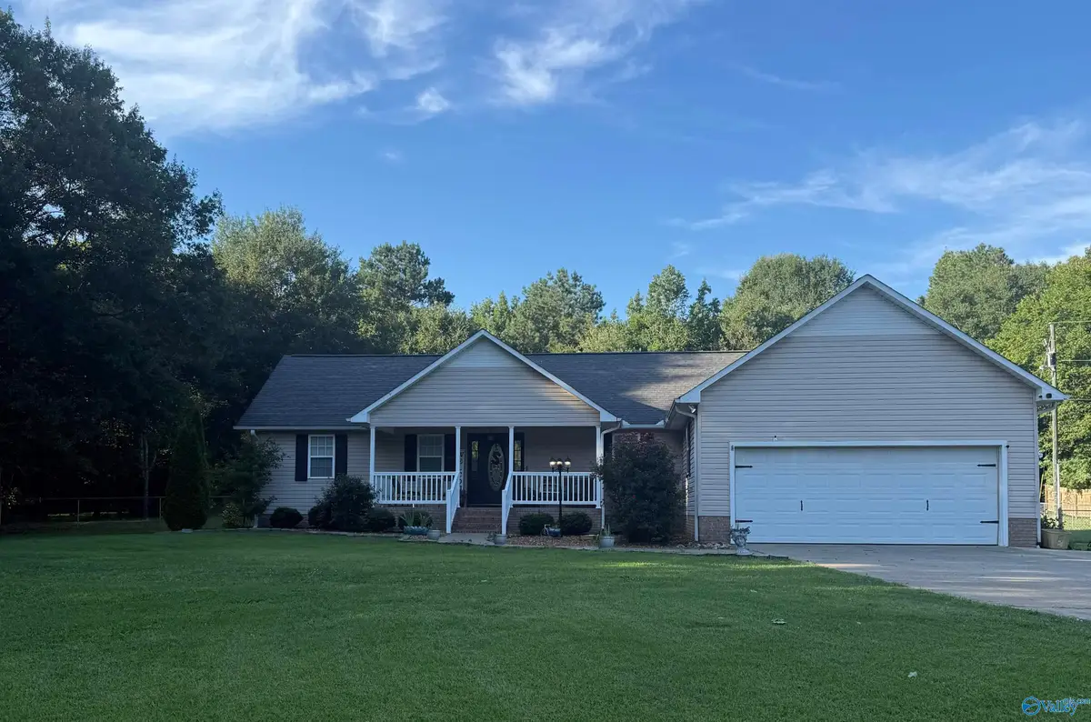 7254 Fords Valley Road, Gadsden, AL 35905 - #1