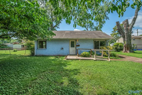 3503 Bluegrass Road Sw, Huntsville, AL 35805