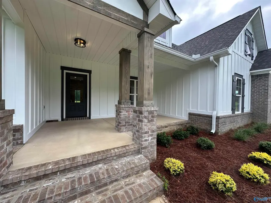 821 North College Street, Glencoe, AL 35905 - #3