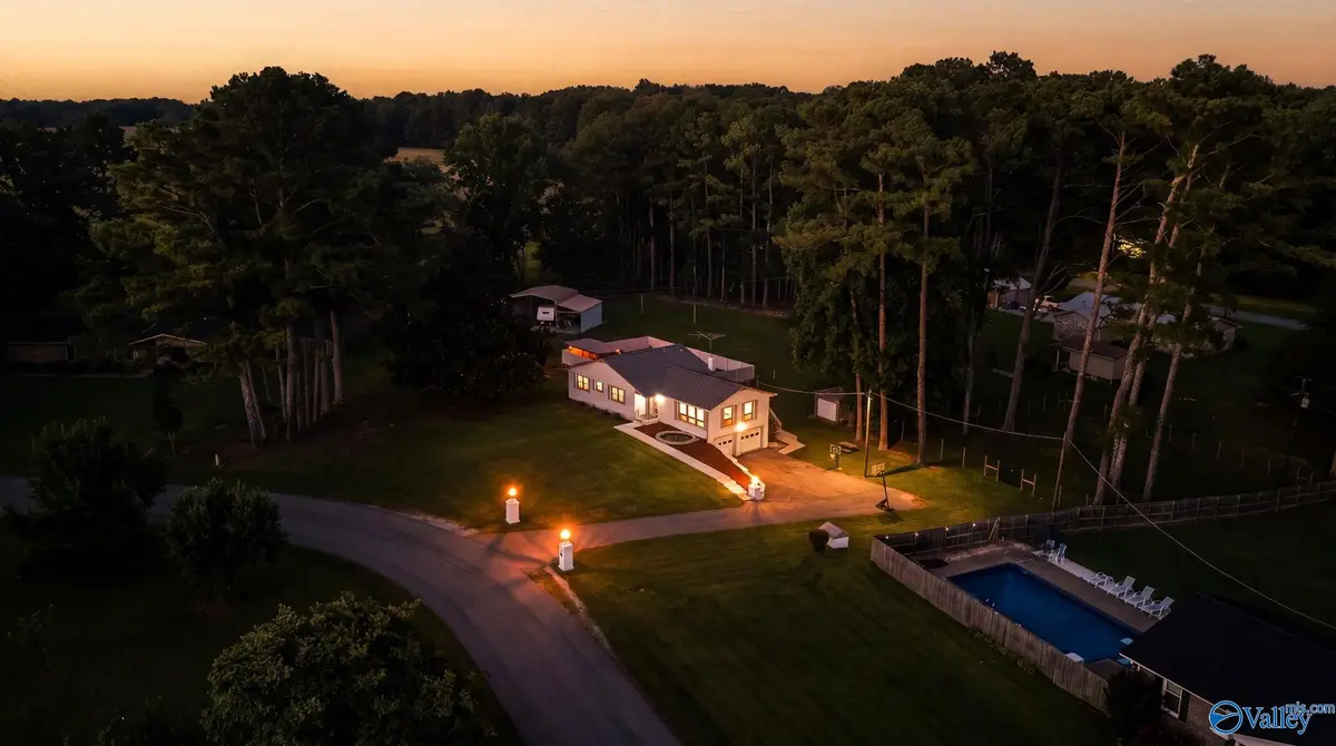 13 West Road, Fayetteville, TN 37334 - #1