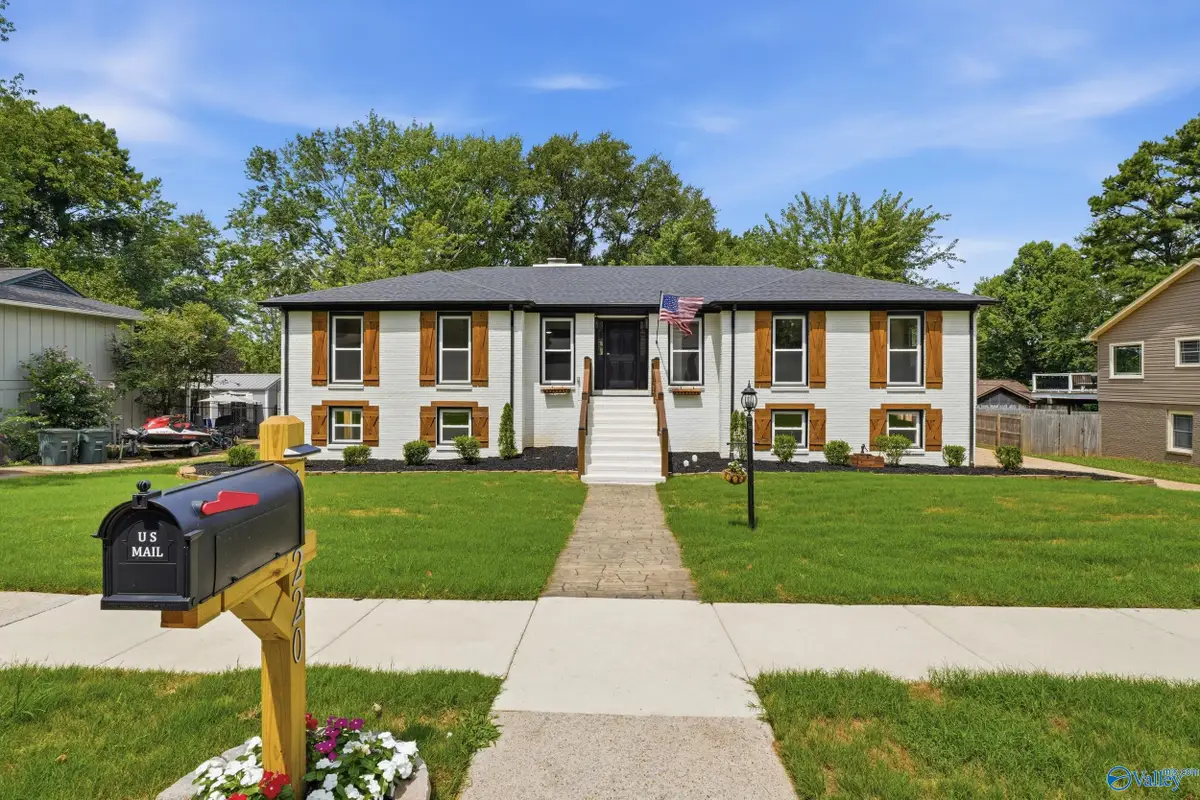 10220 Melanie Drive Se, Huntsville, AL 35803 - #1