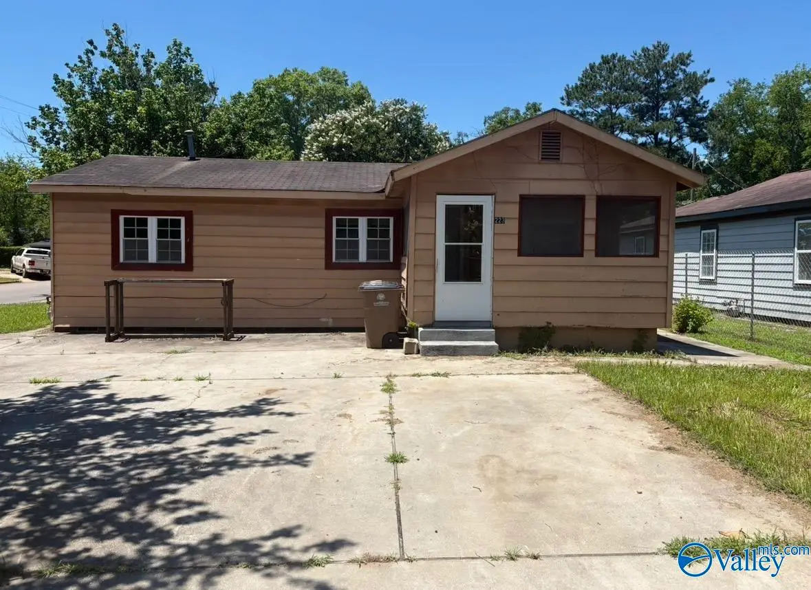 223 SW 11th Avenue, Decatur, AL 35601 - #1