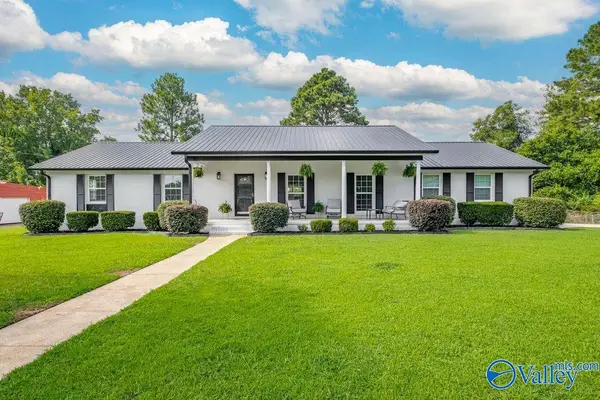 106 Yorkshire Place, Rainbow City, AL 35906
