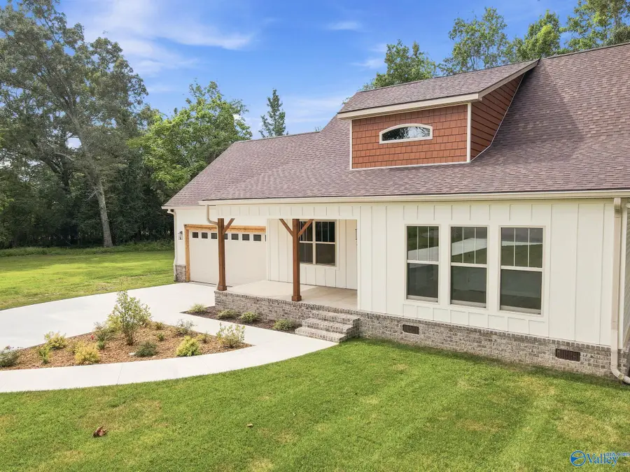 211 Majestic View Drive, Decherd, TN 37324 - #2