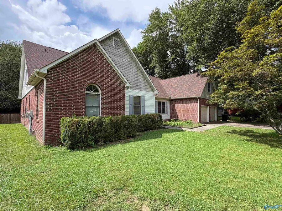 27186 Jarrod Blvd, Harvest, AL 35749 - #2