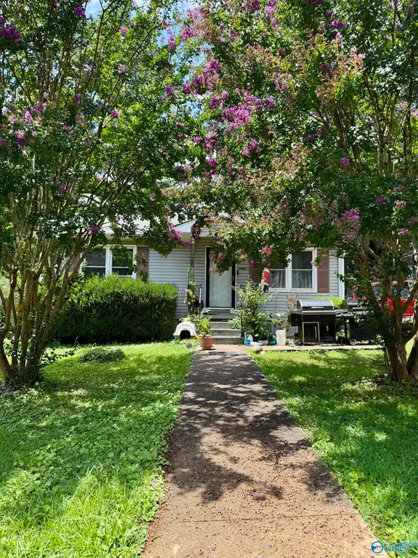 2109 Hill Street Nw, Huntsville, AL 35810