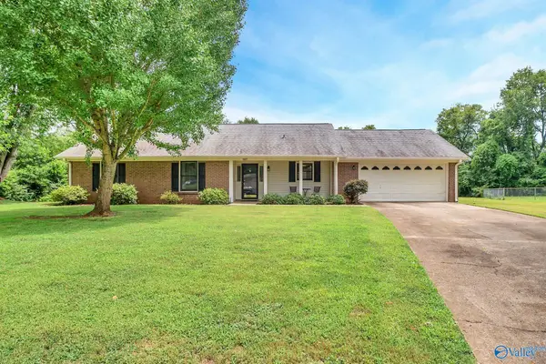 107 Cerrydowns Court, Meridianville, AL 35759