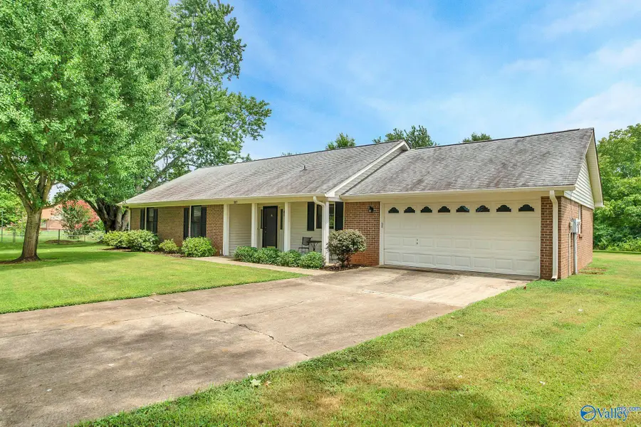 107 Cerrydowns Court, Meridianville, AL 35759 - #3