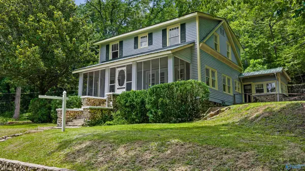 17 High Avenue, Fort Payne, AL 35989