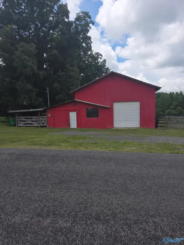 5057 County Road 3, Albertville, AL 35951