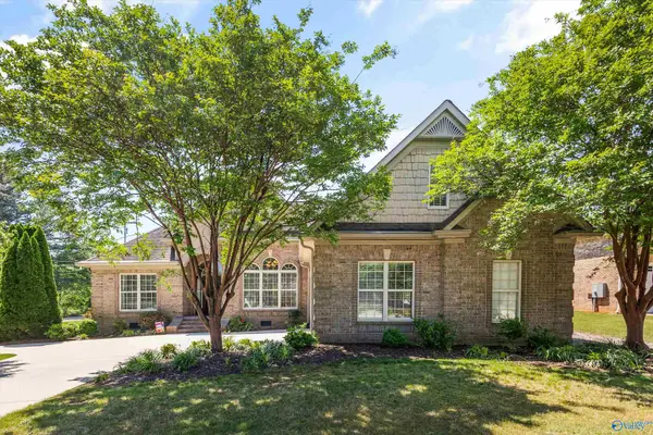 25986 Rosedown Drive, Athens, AL 35613