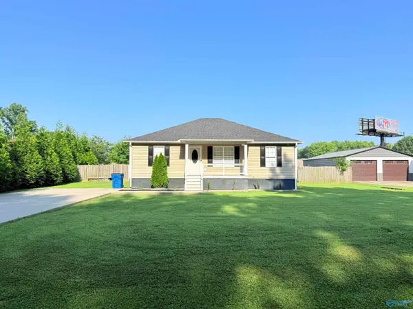 64 Belair Drive, Arab, AL 35016
