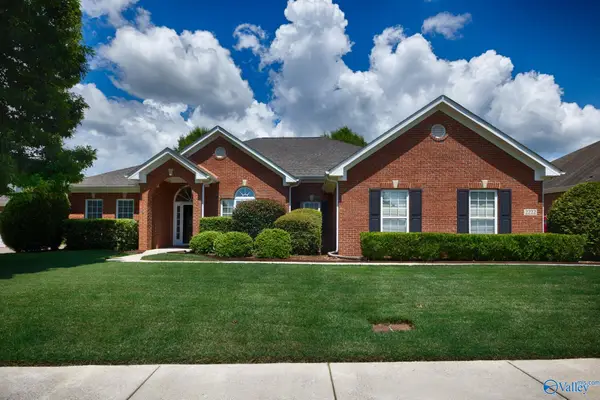 2222 Towne Park Drive Sw, Huntsville, AL 35803