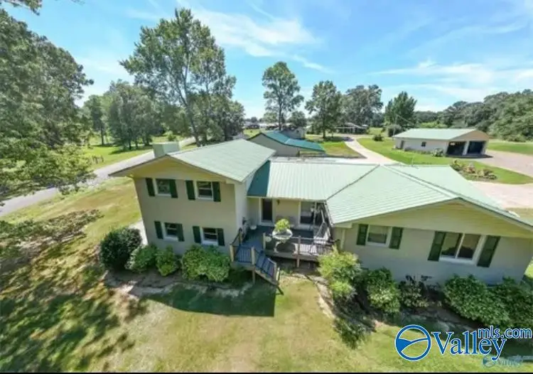 60 Holbrooks Street, Crossville, AL 35962 - #1