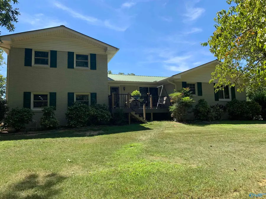 60 Holbrooks Street, Crossville, AL 35962 - #3