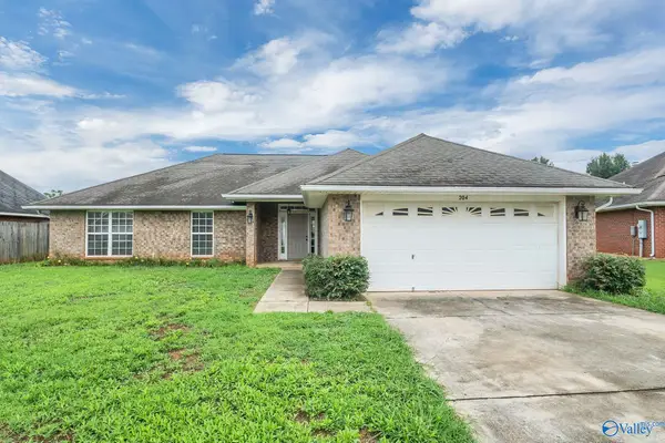 204 Shadow Cove Drive Sw, Huntsville, AL 35824